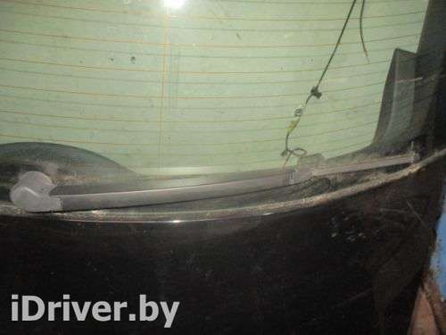 Поводок стеклоочистителя заднего Skoda Octavia A5 2004г.  - Фото 1