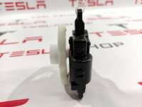 6008248,1116135-00-B,D266-EB9AA01 Переключатель отопителя (печки) к Tesla model S Арт 9895623