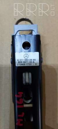 Ремень безопасности Mercedes ML W164 2005г. a2118600688 , artGRZ4283 - Фото 2