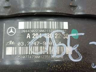 Вакуумный усилитель тормозов Mercedes C W204 2011г. A2044302230 - Фото 3