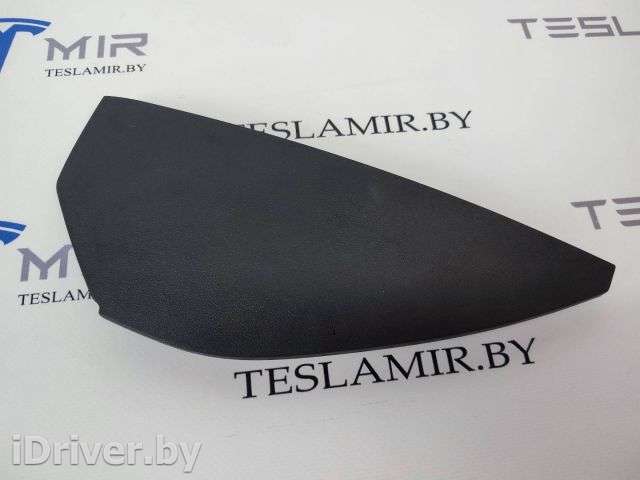 Накладка боковая торпеды правая Tesla model S 2014г. X-12069-001R1,1028360-00,1028362-00 - Фото 1