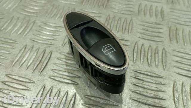 Кнопка стеклоподъемника Mercedes E W211 2005г. 2118211351 - Фото 1