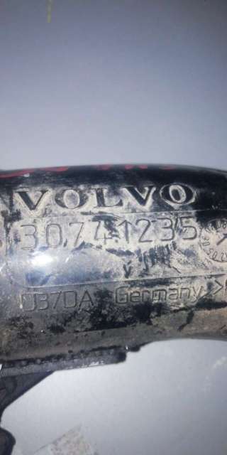 Патрубок интеркулера Volvo V50 2009г. 30741235 - Фото 2