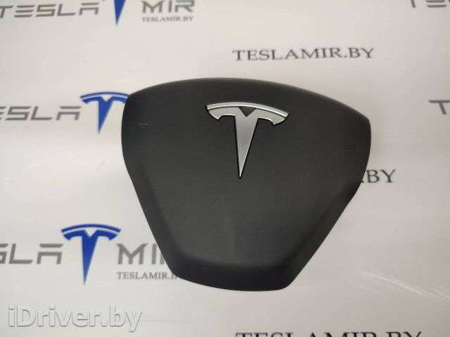 Подушка безопасности водителя Tesla model 3 2021г. 1508347-00,1626617-00 - Фото 1