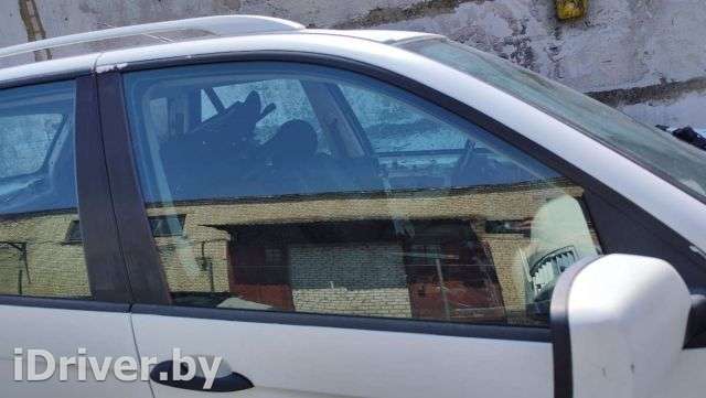 Стекло двери передней правой BMW X5 E53 2004г.  - Фото 1