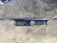 1h6853653 Решетка радиатора к Volkswagen Golf 3 Арт 45002323
