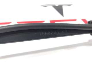 щеткодержатель (поводок стеклоочистителя, дворник) Tesla model S 2021г. 1562221-00-A,1562217-00-A - Фото 6