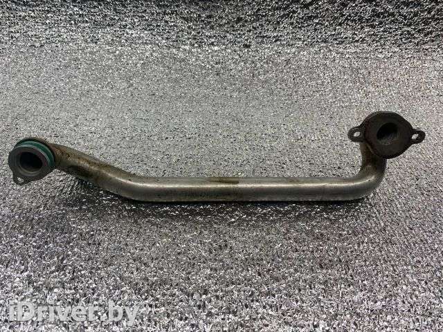Трубка охлаждающей жидкости металлическая Audi A8 D3 (S8) 2007г. 079121481R - Фото 1
