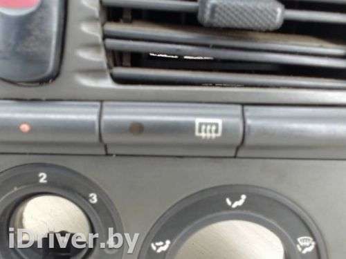  кнопка обогрева зеркал к Fiat Brava Арт 22006434/3 - Фото 1