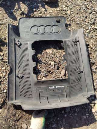 Крышка двигателя декоративная Audi A8 D2 (S8) 2001г.  - Фото 2