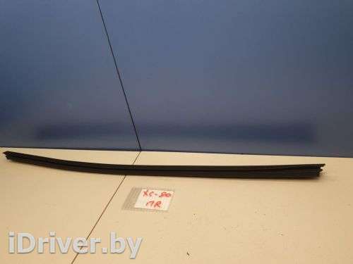 Накладка стекла передней правой двери Volvo XC90 1 2003г. 30745498 - Фото 1