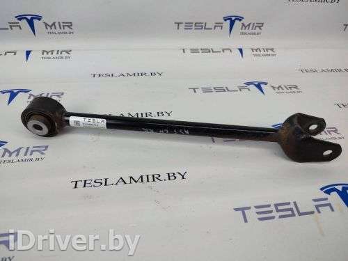 рычаг задний Tesla model Y 2020г. 1044441-00,1044444-00 - Фото 1