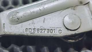 Петля крышки багажника Volkswagen Passat B5 2003г. 8D5827301C - Фото 3