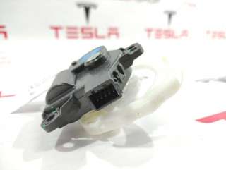 6008248,1116135-00-B,D266-EB9AA01 Переключатель отопителя (печки) Tesla model S Арт 9895624