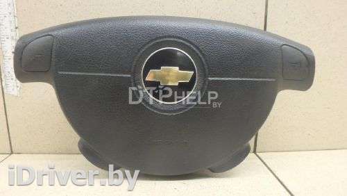 Подушка безопасности в рулевое колесо Chevrolet Aveo T250 2006г. 96879041 - Фото 1