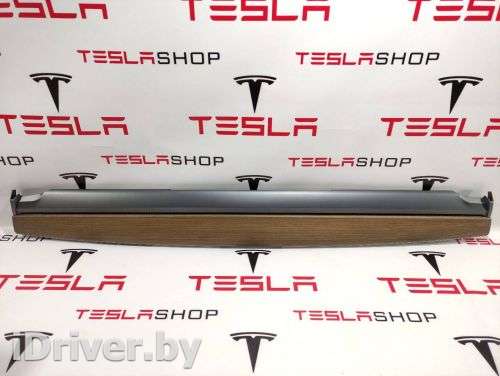 Накладка декоративная на торпедо Tesla model 3 2020г. 1091225-00-F - Фото 1