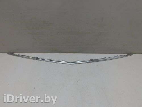Молдинг решетки радиатора Chevrolet Traverse   - Фото 1
