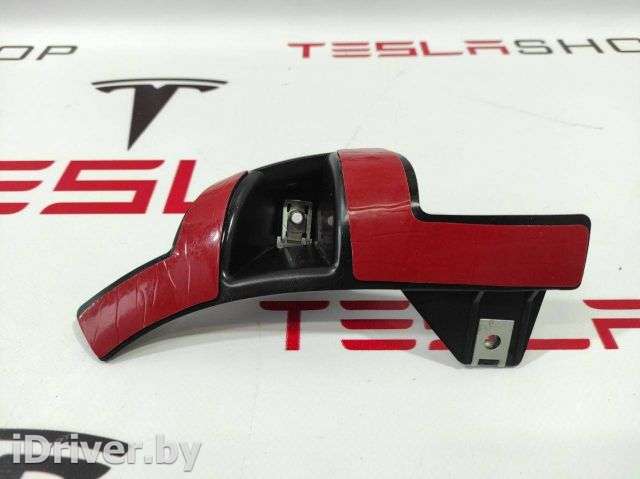 Кронштейн крепления бампера Tesla model S 2021г. 1074903-00-B - Фото 1