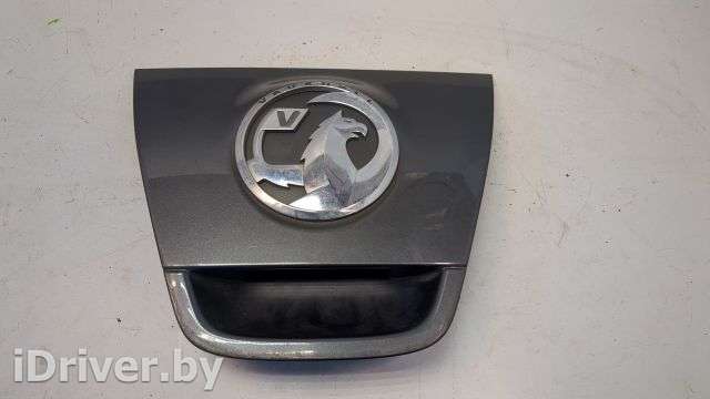 Кнопка открытия багажника Opel Astra J 2012г. 13380567 - Фото 1