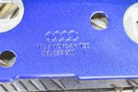 Петля крышки багажника Audi A3 8V 2015г. 8V5827301 , art755069 - Фото 6