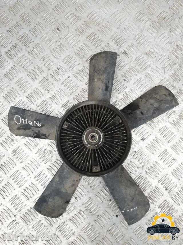 Вентилятор радиатора Opel Omega A 1988г.  - Фото 1