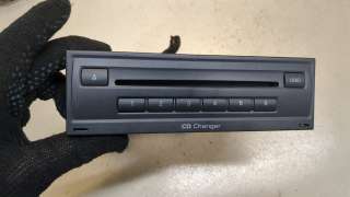 8X0035110 CD-чейнджер к Audi Q5 1 Арт 8374152
