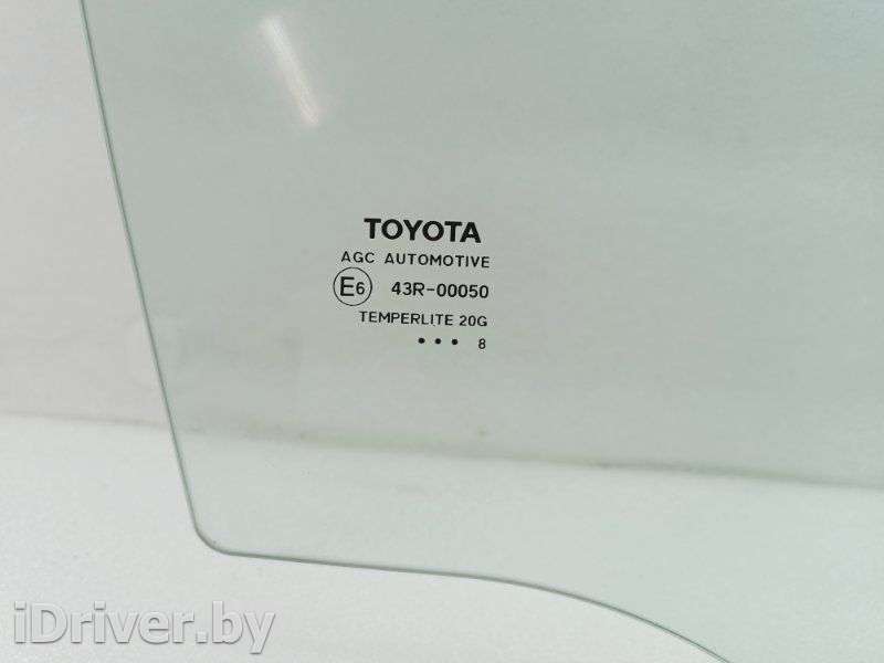 Стекло двери Toyota Camry XV70 2018г. 6810106360  - Фото 6