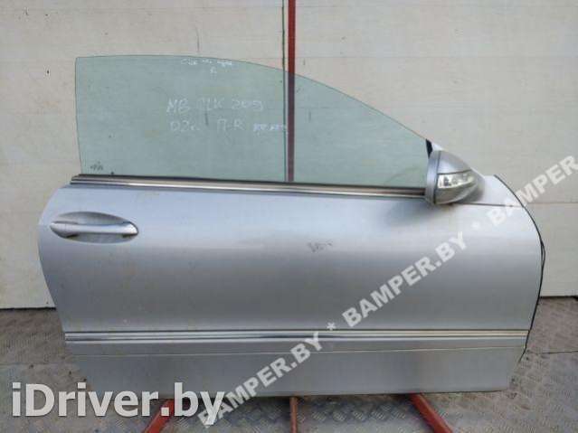 Дверь передняя правая Mercedes CLK W209 2002г.   - Фото 1