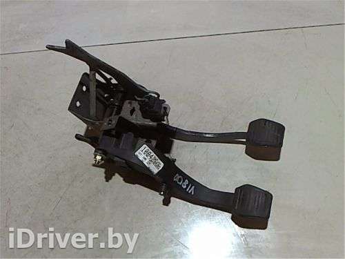 Узел педальный (блок педалей) Ford Mondeo 3 2002г. 1367309 - Фото 1