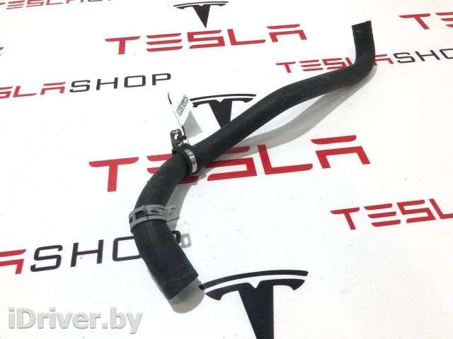 Патрубок (трубопровод, шланг) Tesla model S 2018г. 1030816-00-E - Фото 1