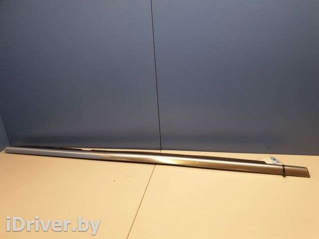 Молдинг стекла задней правой двери Mercedes GL X166 2006г. A1667351365 - Фото 1