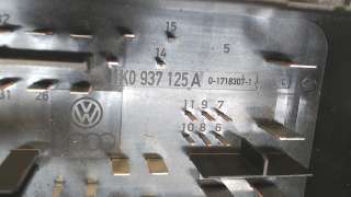 Блок предохранителей Volkswagen Jetta 5 2007г. 1K0937125A - Фото 3