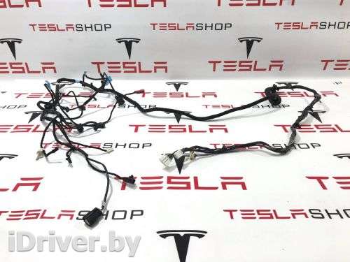 Проводка крышки багажника Tesla model S 2015г. 1004428-00-N - Фото 1