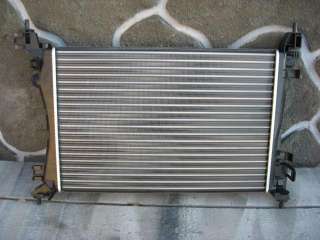 Радиатор охлаждения Opel Corsa D   - Фото 2