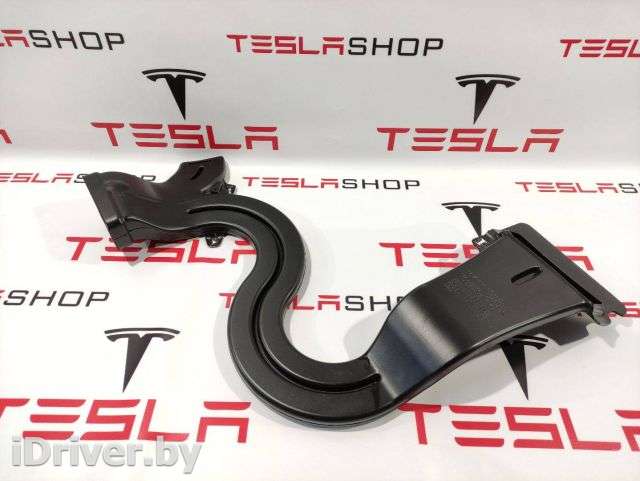 Воздуховод Tesla model 3 2020г. 1092163-00-A - Фото 1