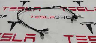 1004815-08-B Провод USB к Tesla model S Арт 9887756