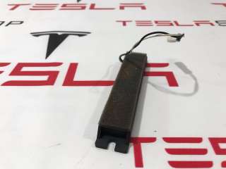Антенна системы Комфортный доступ Tesla model S 2013г. 1014951-00-A,X-12069-001R1 - Фото 4