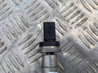 Датчик давления топлива Skoda Yeti 2015г. 06J906051F - Фото 2