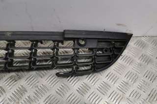 Заглушка (решетка) в бампер передний Opel Astra J 2011г. 13294649 , art352372 - Фото 11