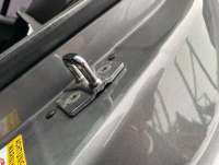 Ответная часть (скоба) замка двери BMW X5 E70 2007г.  - Фото 3