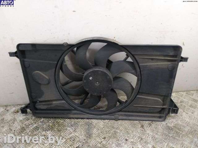 Вентилятор радиатора Ford Focus 2 2005г.  - Фото 1