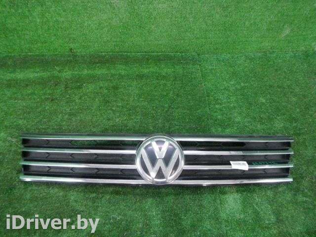 Решетка радиатора Volkswagen Touareg 2 2015г. 7P6853651LZLL - Фото 1