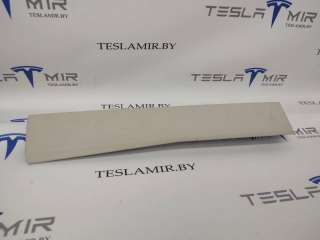 1002302-00,1002301-22 Накладка бардачка нижняя к Tesla model S Арт 12867