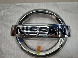 62890HV00A Эмблема к Nissan Qashqai 2 Арт Z302984