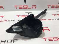 Водосток крышки багажника левый Tesla model X 2017г. 1072420-00-C,1046658-00-E - Фото 3