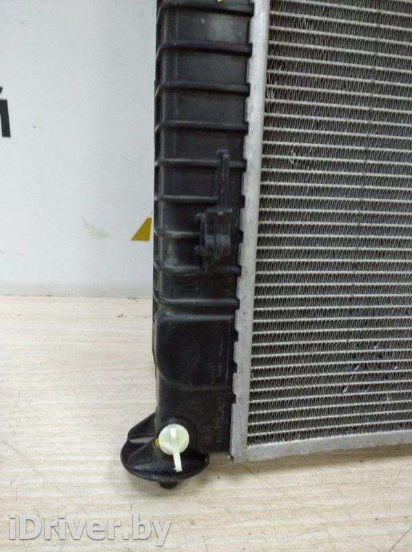 Радиатор охлаждения двигателя Kia Sorento 4 2020г. 25310P2000  - Фото 11
