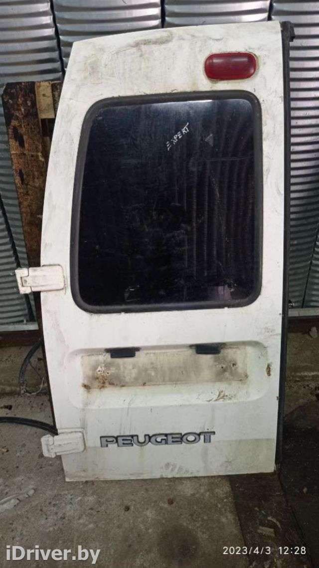 Дверь распашная задняя левая Peugeot Expert 1 1999г.  - Фото 1
