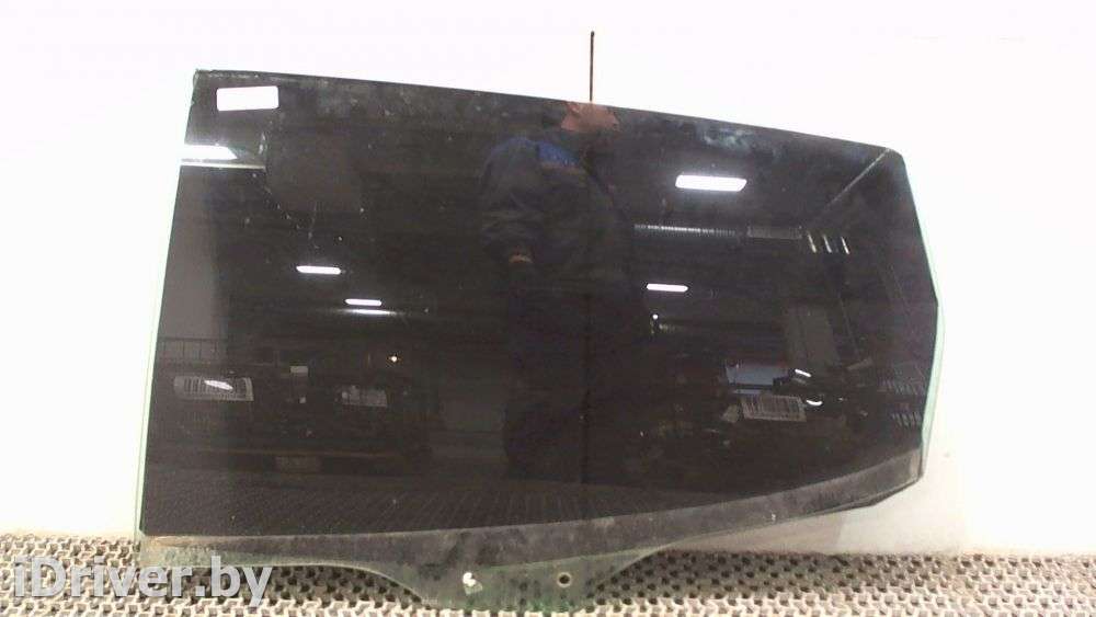 Стекло двери Mercedes A W168 2003г.   - Фото 1