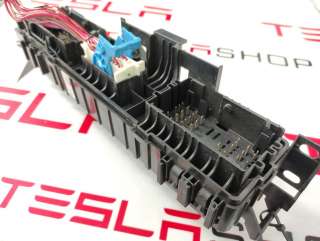 Разъем (фишка) проводки Tesla model X 2017г. 1094405-02-D,1135152-60-A - Фото 4