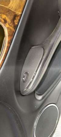  Кнопка стеклоподъемника к Jaguar XJ X308 Арт 55561683